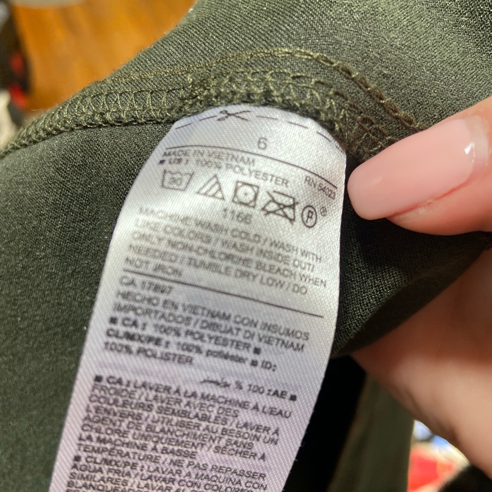 Old navy green skirt size 6 - Picture 3 of 3